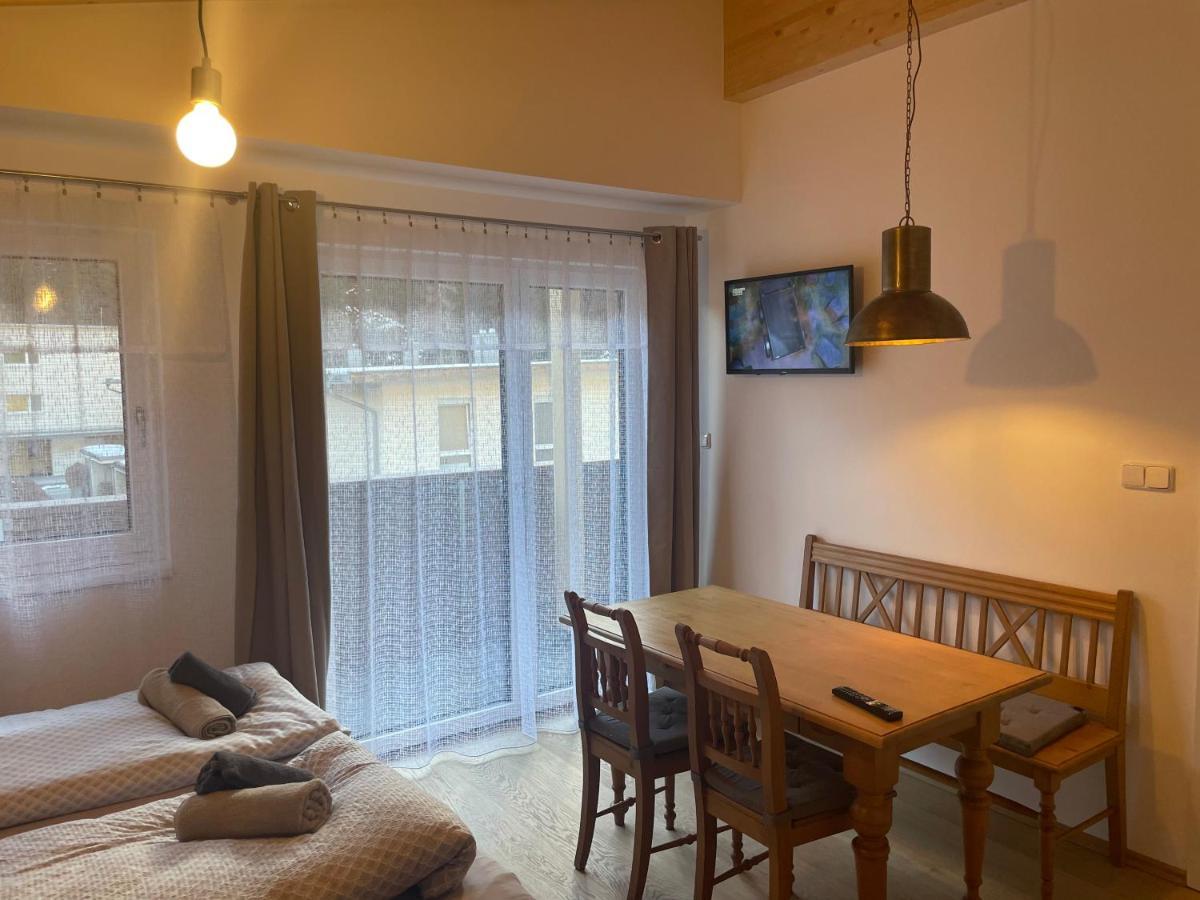 Appartamento Tuxie Haus Esterno foto