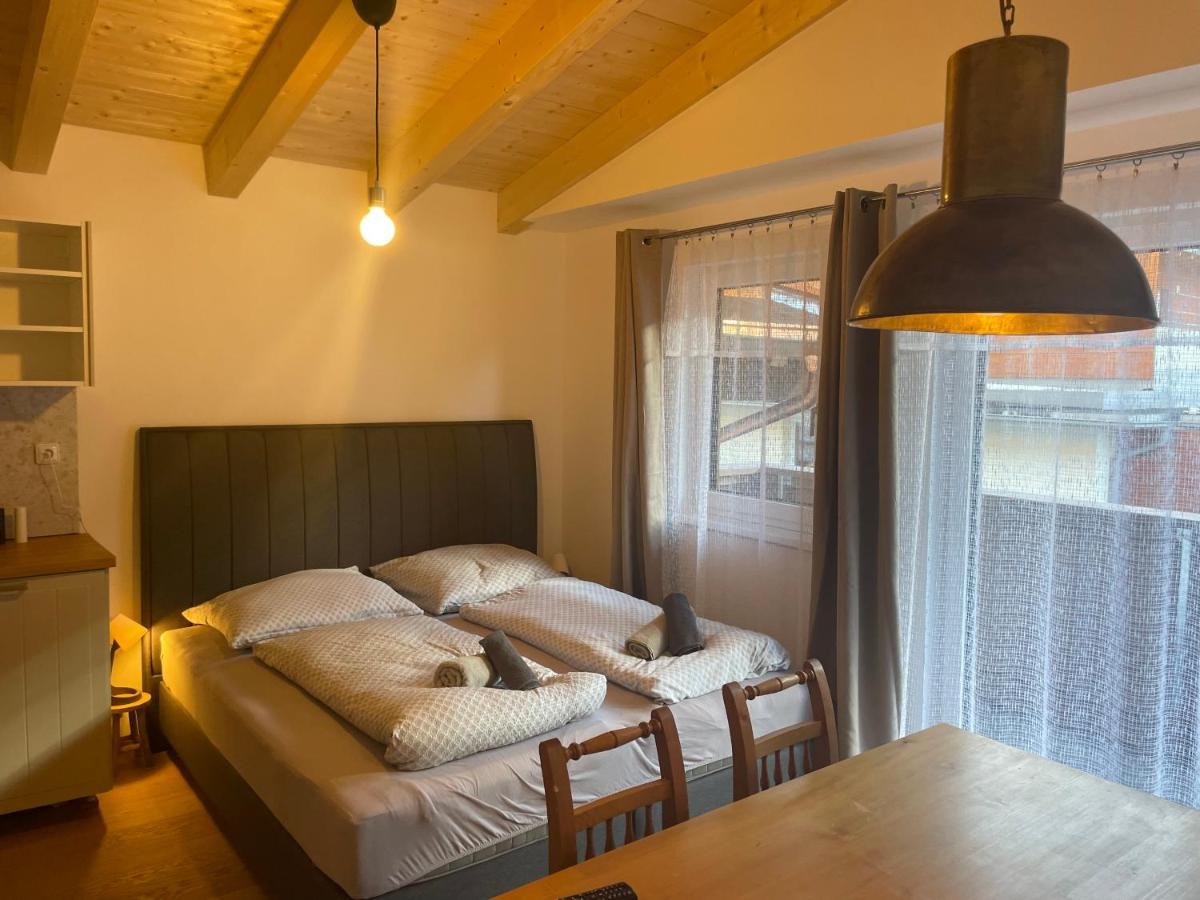 Appartamento Tuxie Haus Esterno foto