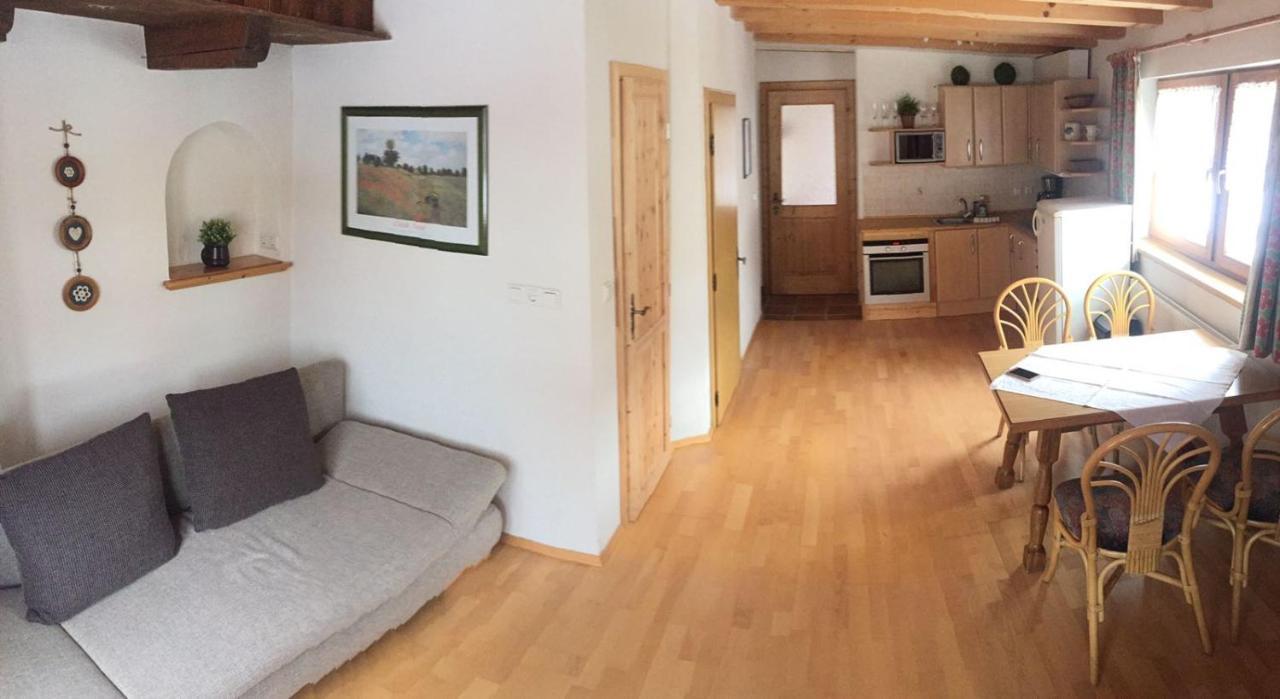 Appartamento Tuxie Haus Esterno foto